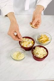 Приготовление блюда по рецепту - Запеканка из курицы. Шаг 3